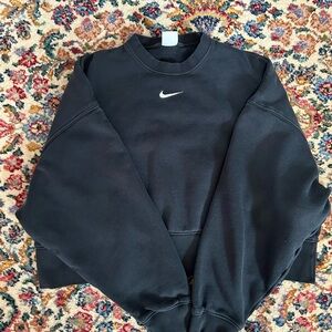Nike Sportswear Phoenix fleece Over-Oversized Crew-Neck Sweatshirt